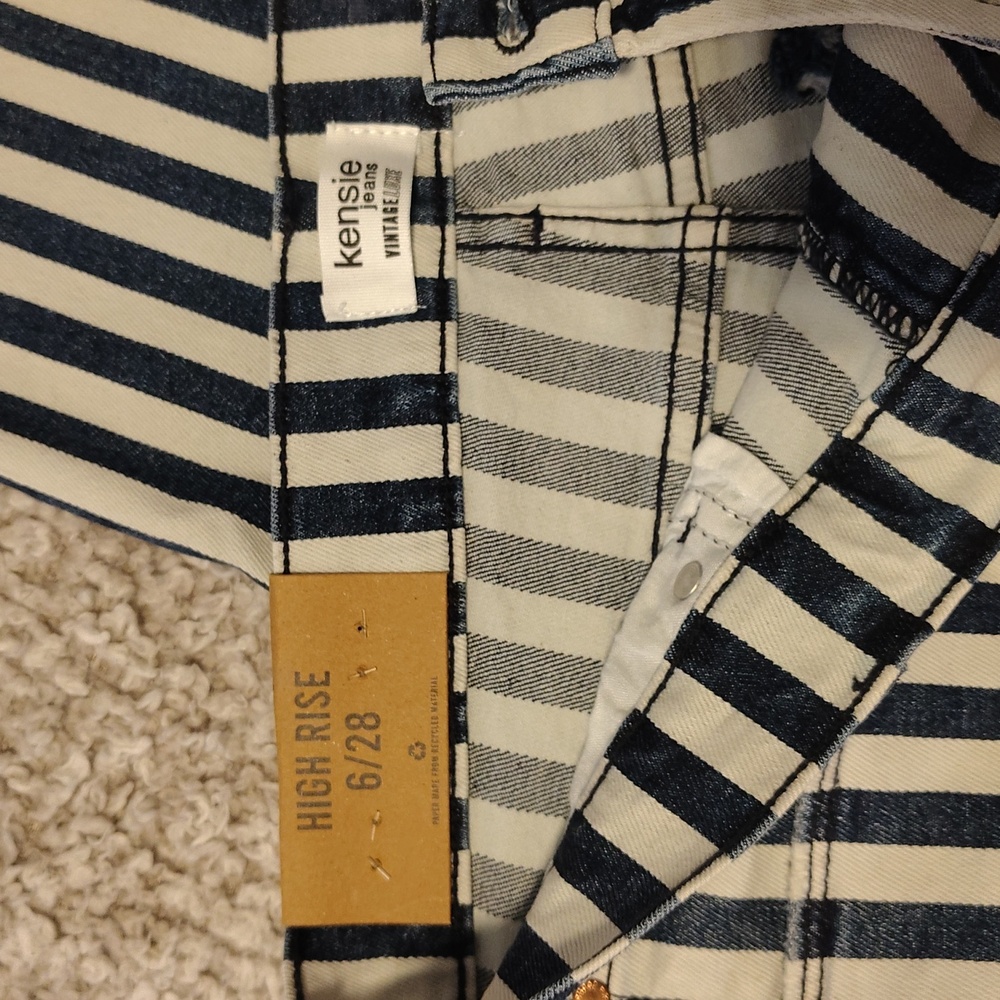 Kensie High Rise Striped Jeans in Blue and White - Picture 3 of 3